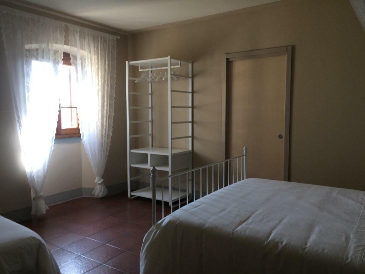 La Casina Del Poggio Apartment Ponticino ภายนอก รูปภาพ